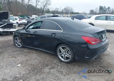 2015 Mercedes-Benz Cla 250 z USA, uszkodzony, nr VIN WDDSJ4EB9FN174061